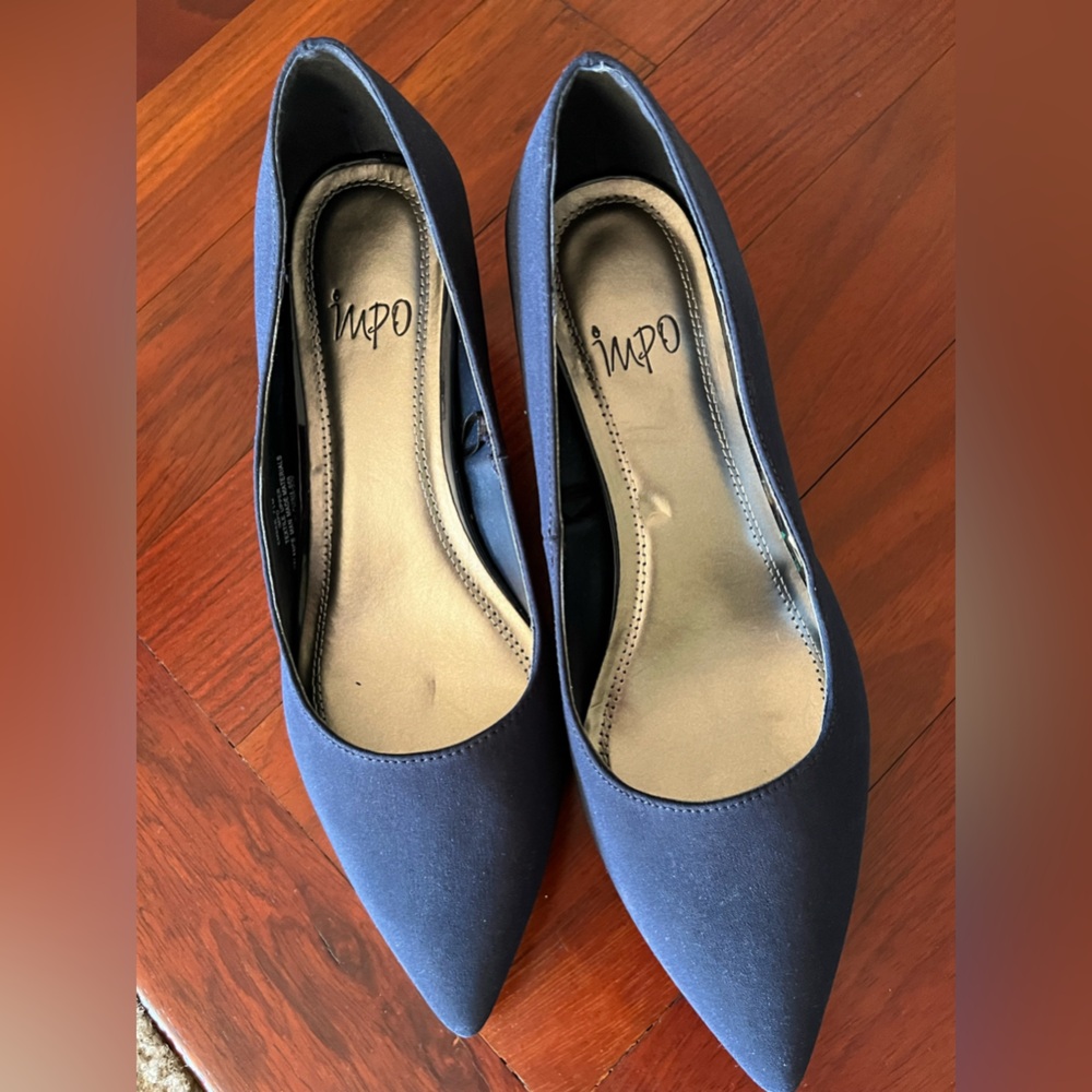 Impo Dark blue 7.5 textile upper pumps